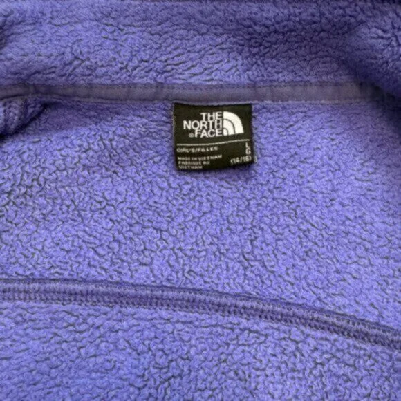 The North Face girls youth large 14/16 fleece lined warm purple jacket